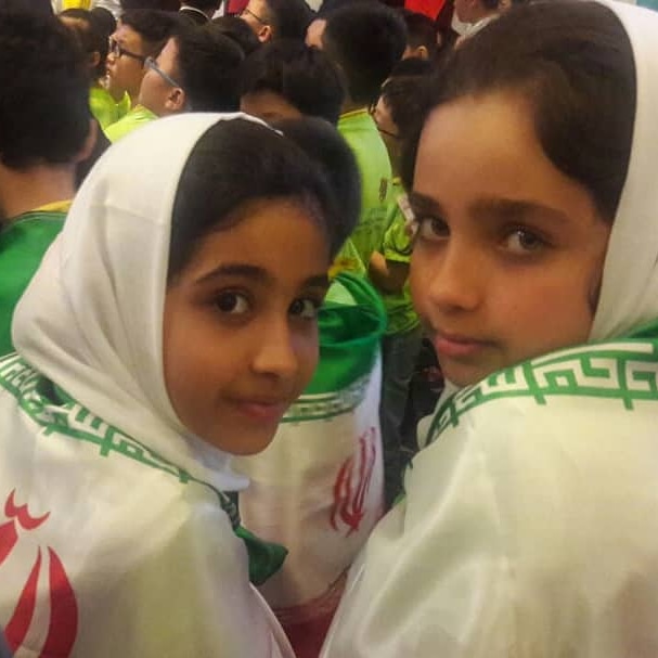 قهرمانی جهان از آن دانش آموزان زنجان 