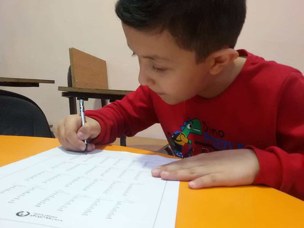 42 روز مانده تا مسابقات جهانی   2019 (تایلند) آریا مهدیلو برگزیده اول سطح Bآماده برای مسابقات 